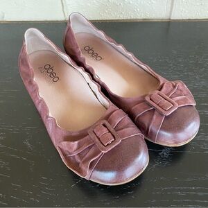 ABEO Tabitha Eggplant Leather Comfort Footbed Slip-On Ballet Flats Shoes Wms 8 M